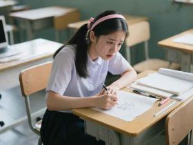 突破学业瓶颈：学习心态转变之路